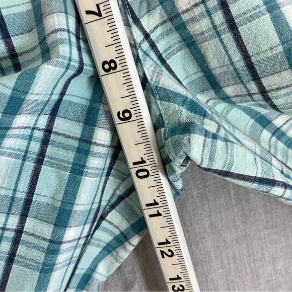 Columbia Plaid Bermuda Shorts Sz 8P 100% Cotton Teal Turqoise Plaid 5 Pockets - Picture 8 of 12